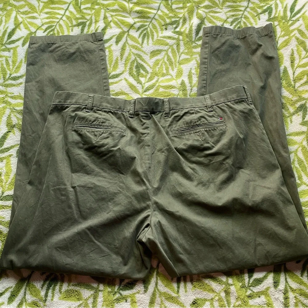 TOMMY HILFIGER 100% Cotton Khaki Dress Pants - Picture 4 of 6